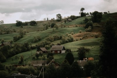 Visit Cotswolds: A Perfect Day Trip from London Hubs