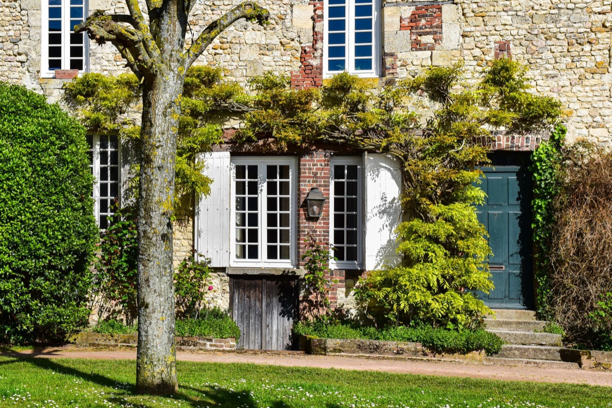 cottage with garden