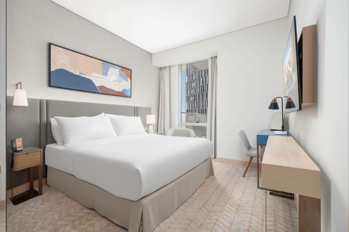 habitación hotel con vista a la ciudad