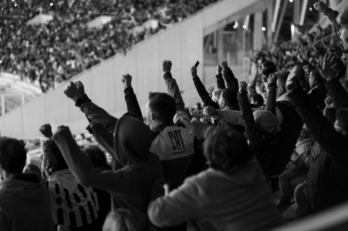 fans at l'oiseau stadium london