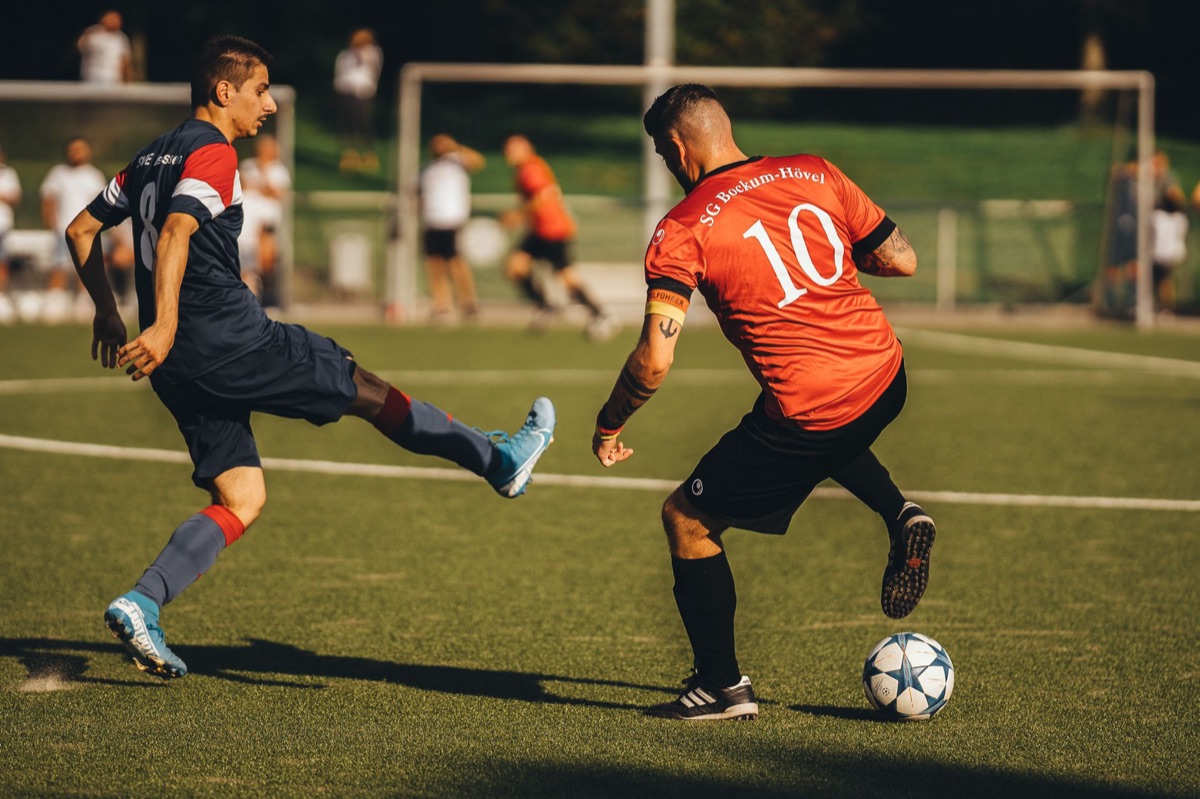 jogo de futebol em londres