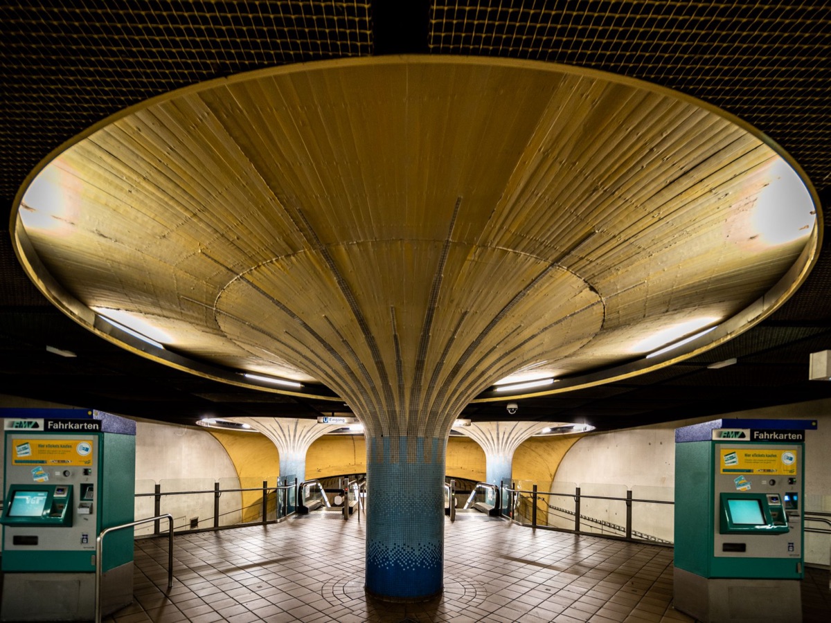 gare souterraine de cozt world